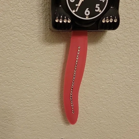 Jeweled Kit-Cat Klock clock SUPER RARE with pink bowtie & tail